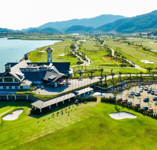 Sân golf Thanh Lanh kì quan của Miền Bắc