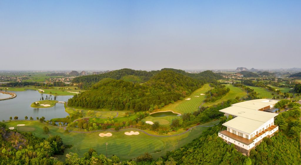 sân golf hoàng gia yên thắng