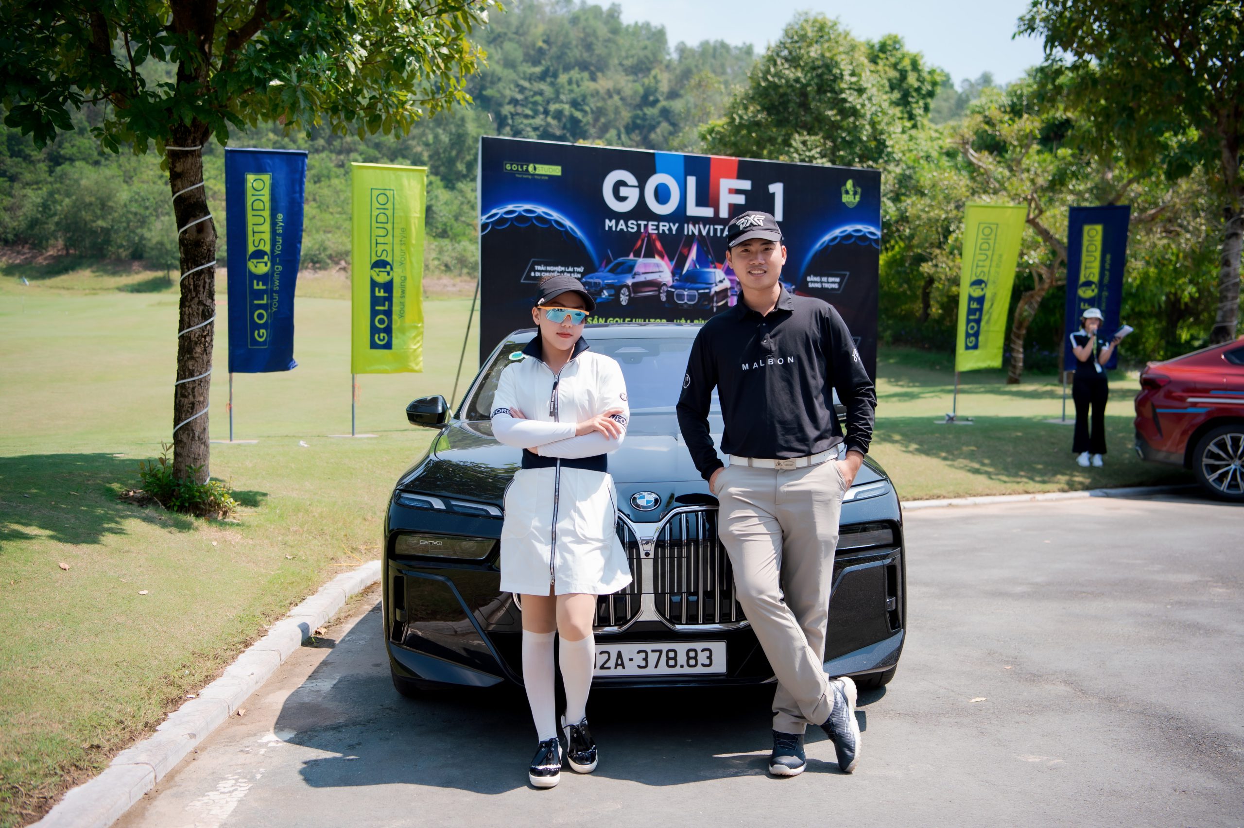  các golfer chuyên nghiệp với giải đấu GOLF1 MASTERY INVITATIONAL