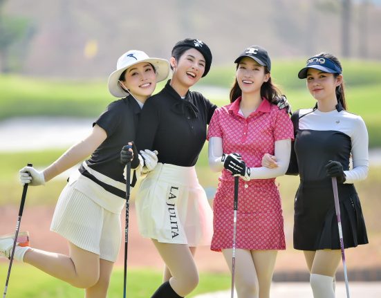 Hoa hậu Đỗ Mỹ Linh mừng sinh nhật trên sân golf