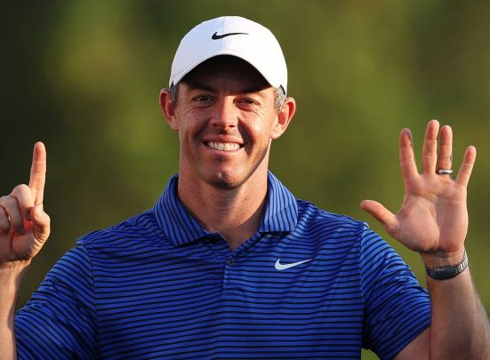 Rory McIlroy Hoàn Thành Cú Đúp Danh Hiệu Tại DP World Tour 2024