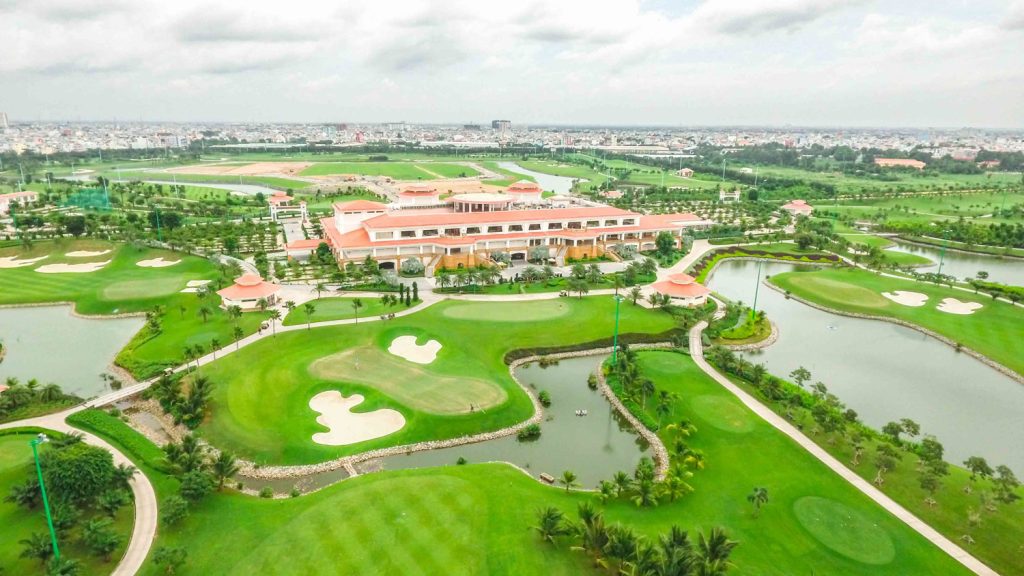 sân golf long biên