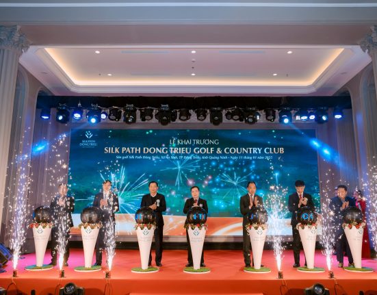 Silk Path Đông Triều Golf & Country Club Chính Thức Khai Trương