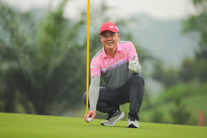 Golfer Tạ Quốc Tuấn thực hiện hole-in-one tại hố 7
