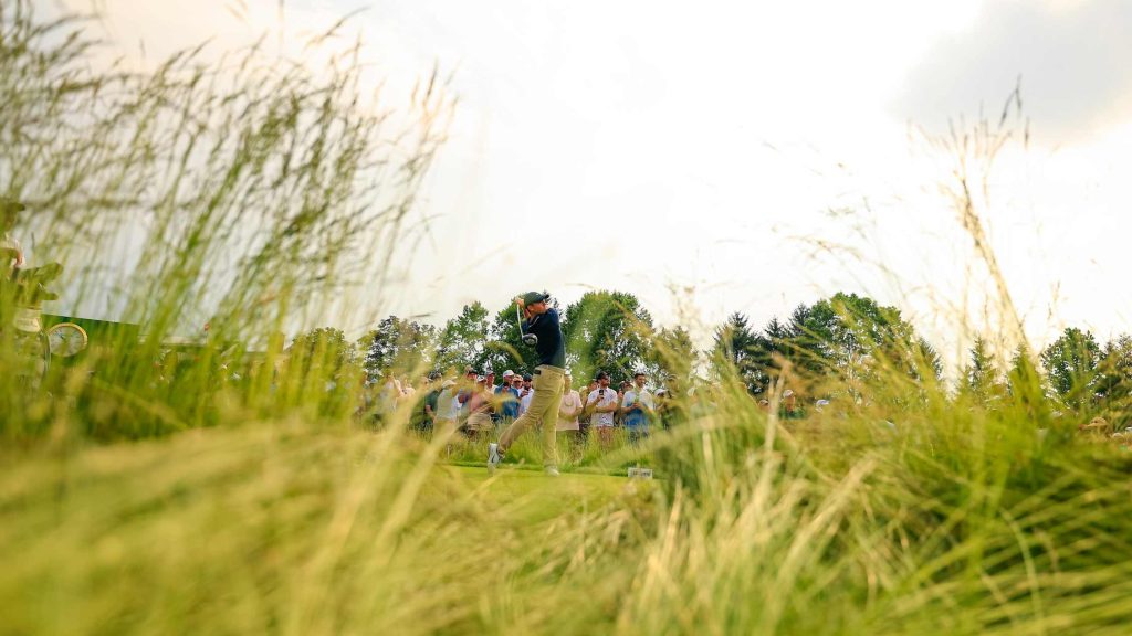 Rory McIlroy: Mất phong độ trong 9 hố cuối