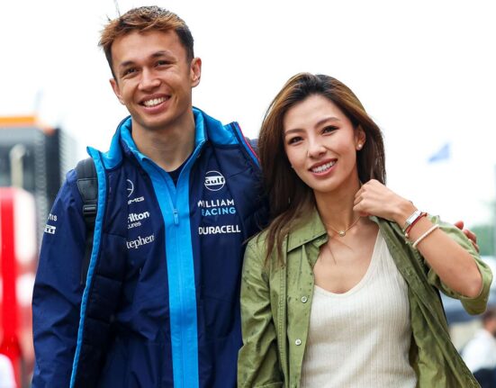 alex albon girlfriend lily muni he main 032025 32c34b3771c34b20b3339b534748e46a