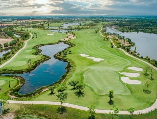 sân golf Vinpearl Golf Leman