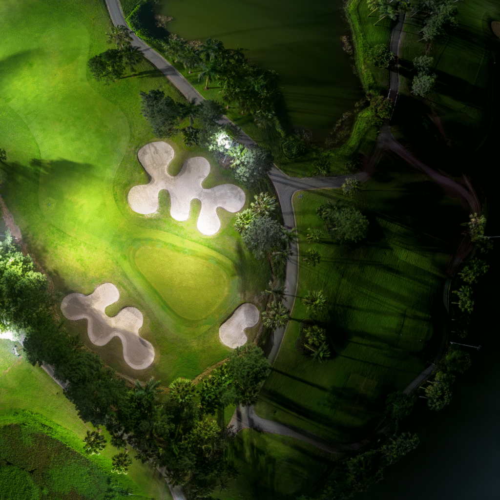 Sân Golf Heron Lake Chính Thức Mở Đánh Đèn Từ 15/4 – Trải Nghiệm Golf Đêm Đẳng Cấp Tại Đầm Vạc 4 DJI 0001 2 Pano