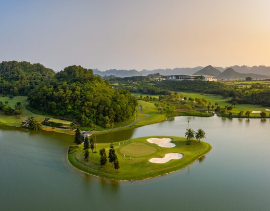 San golf Hoang Gia