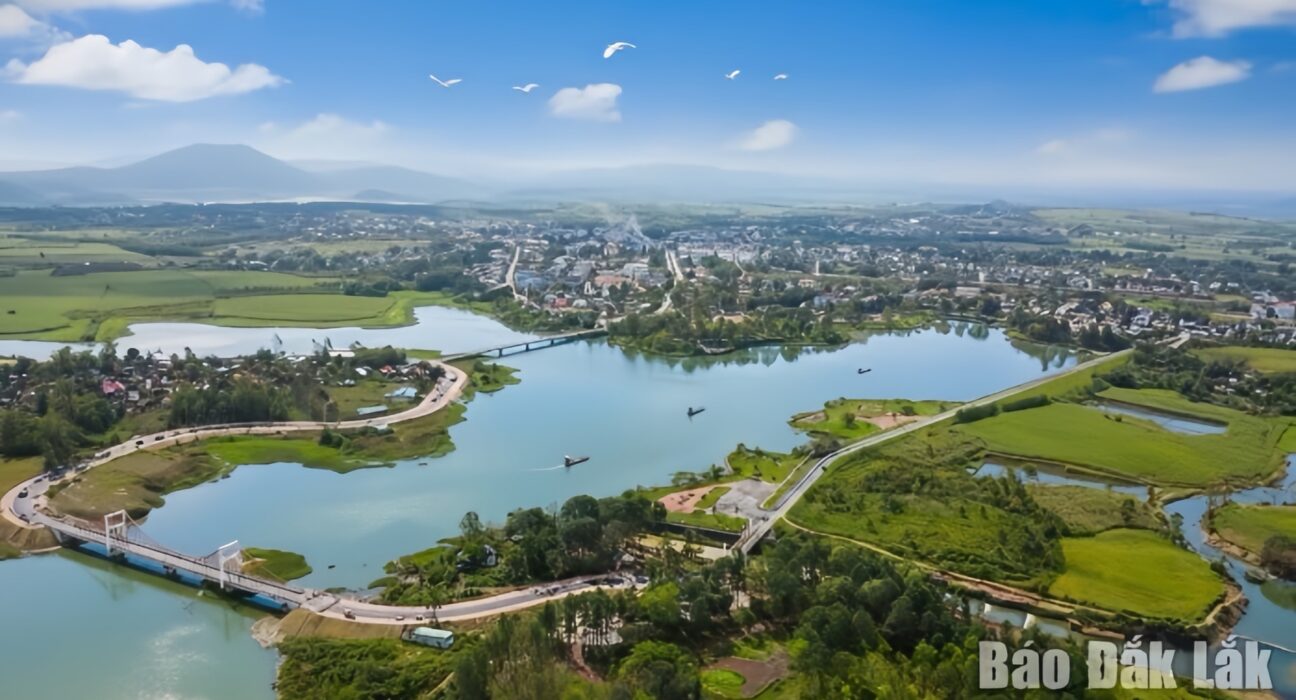 Sân golf Buôn Đôn