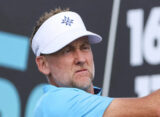 Ian Poulter cảnh báo LIV Golf